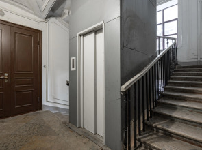 Квартира четырехкомнатная на Почтамтском