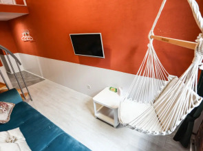 Квартира New Horizon Есения  атмосферное пространство с гамаком в 10 минутах от Невского проспекта