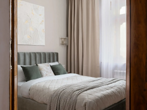 Квартира GM Apartments Новая и тихая Трехкомнатная на Тверской