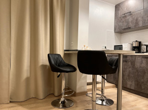 Апартаменты Scandi c двориком для курения, пр. Калинина 38 (1)