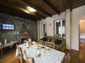 Отель Come & Rest