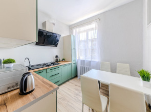 Квартира Трехкомнатная на Проспекте Независимости 23