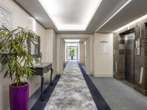 Отель Mercure Tbilisi Old Town