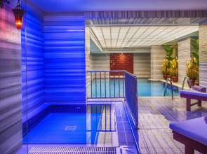 Отель Yasmak Sultan