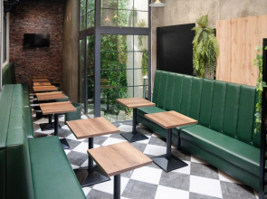 Отель Twelve Inn