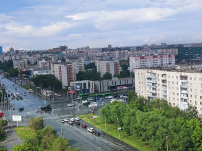 Апартаменты видовые на 14 этаже рядом ТРК Родник
