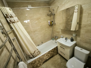 Апартаменты на 8-м этаже в центре, 70 кв. м.