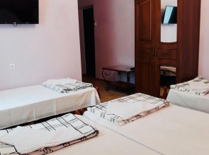 Отель Анна Сария