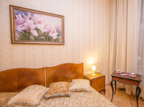 Апартаменты St. Isaak's 4 bedroom & 3 bathroom