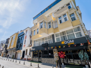 Отель The Queen Hotel