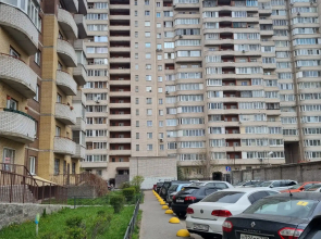 Квартира Уютная студия с евроремонтом у метро