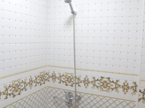 Отель Ideal Best Tour