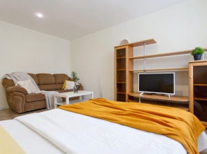 Квартира на бульваре Олега Волкова 3