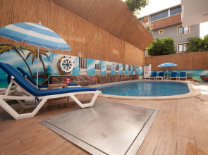 Отель Mic Royal