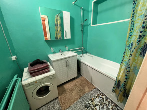 Апартаменты 2 комнатная квартира на Адмиралтейской с парковкой