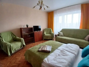 Апартаменты Яркий семейный 2х к апартамент