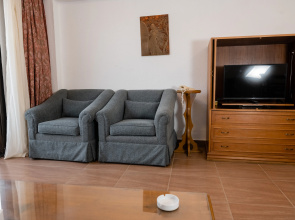 Turquoise Beach Hotel