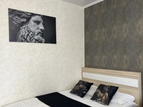 AppartDeLuxe Vzletnaya 7K Flat