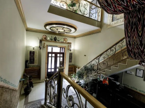 Отель Billuri Sitora