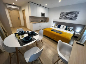 Студия уютная 1 минута до метро Технопарк