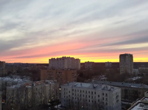 Жилое помещение 2-к квартира у метро Молодежная с яркими закатами