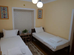 Отель Muslima
