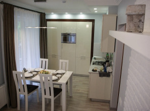 Апартаменты "Из Дома в Дом на Аптечной"