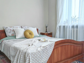Dvukhkomnatnaya v Stile Retro Flat