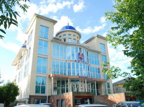 Отель Астра