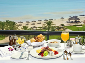 Danat Jebel Dhanna Resort