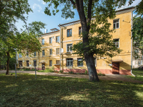 Апартаменты Яр-сутки на Октября 23