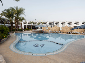 Turquoise Beach Hotel