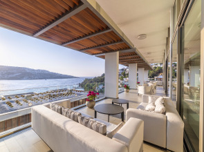 Mivara Luxury Resort & Spa Hot