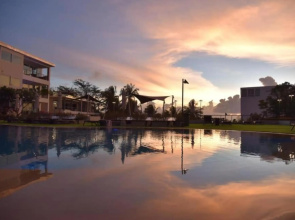 Woodbridge Property Karon Butterfly Apart-hotel