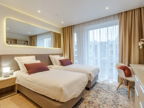 Апартаменты YES Марата 8115