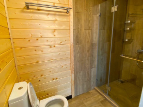 Гостевой дом Благодать у пруда 1