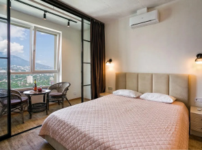 Yalta Almaz Apartments 11