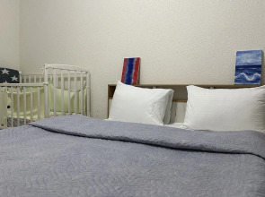 Byudzhetnaya Dlya Semyi Ryadom S Parkom Galitskogo Flat