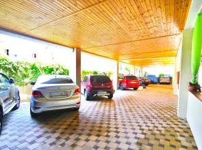 Отель Атриум