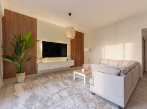 Welcome Home in Bahar 4 Apartments