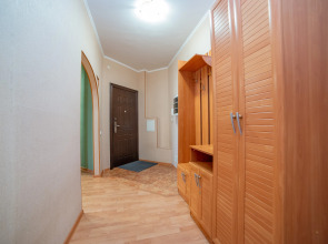 Апартаменты Бажова 68