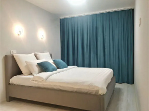 Apartamenty RentHome studia Biruza na Uznom sosse u TC Ambar