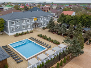 Trapezund Hotel