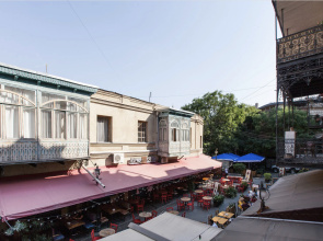 Апартаменты Apartment in the heart of old Tbilisi