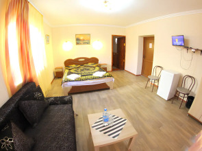 Меблированные комнаты в Гостевом доме Очаг