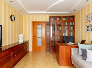 Квартира Intelligent у Финляндского вокзалаSatin home