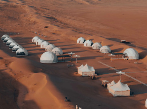 Luxury Desert Camp Hotel