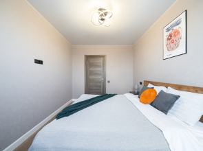 Квартира Стильная двухкомнатная квартира Natali apart на метро Пражская