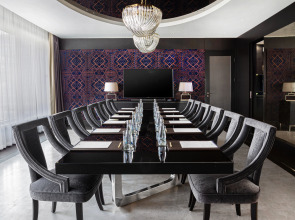 Отель DoubleTree by Hilton Minsk