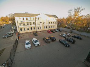 Hostel Gavan'